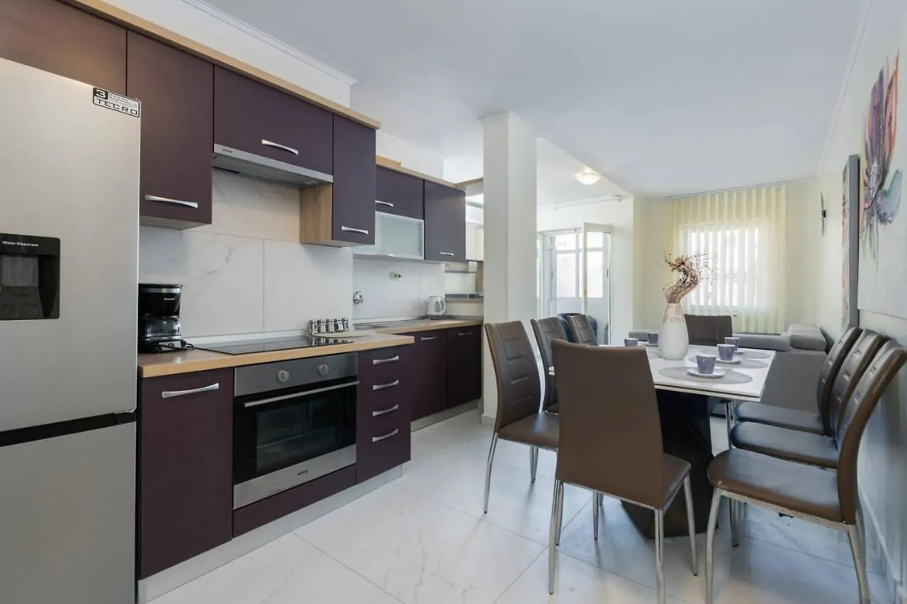 Apartments Donatella Пьешчана-Увала
