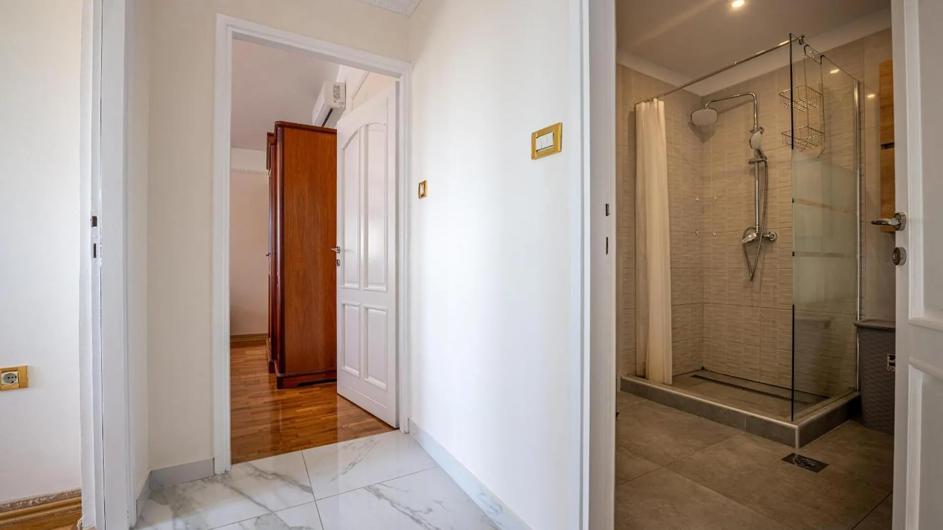 Apartments Donatella Pjescana Uvala 0*,  Croatia