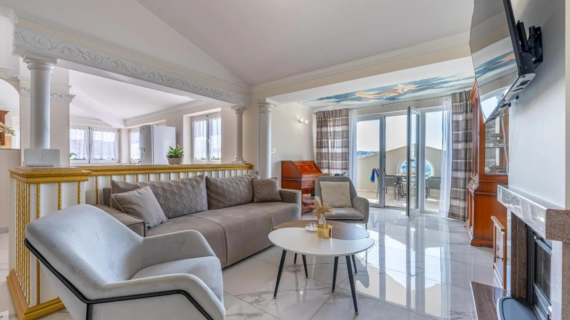 Apartments Donatella Pjescana Uvala 0*,