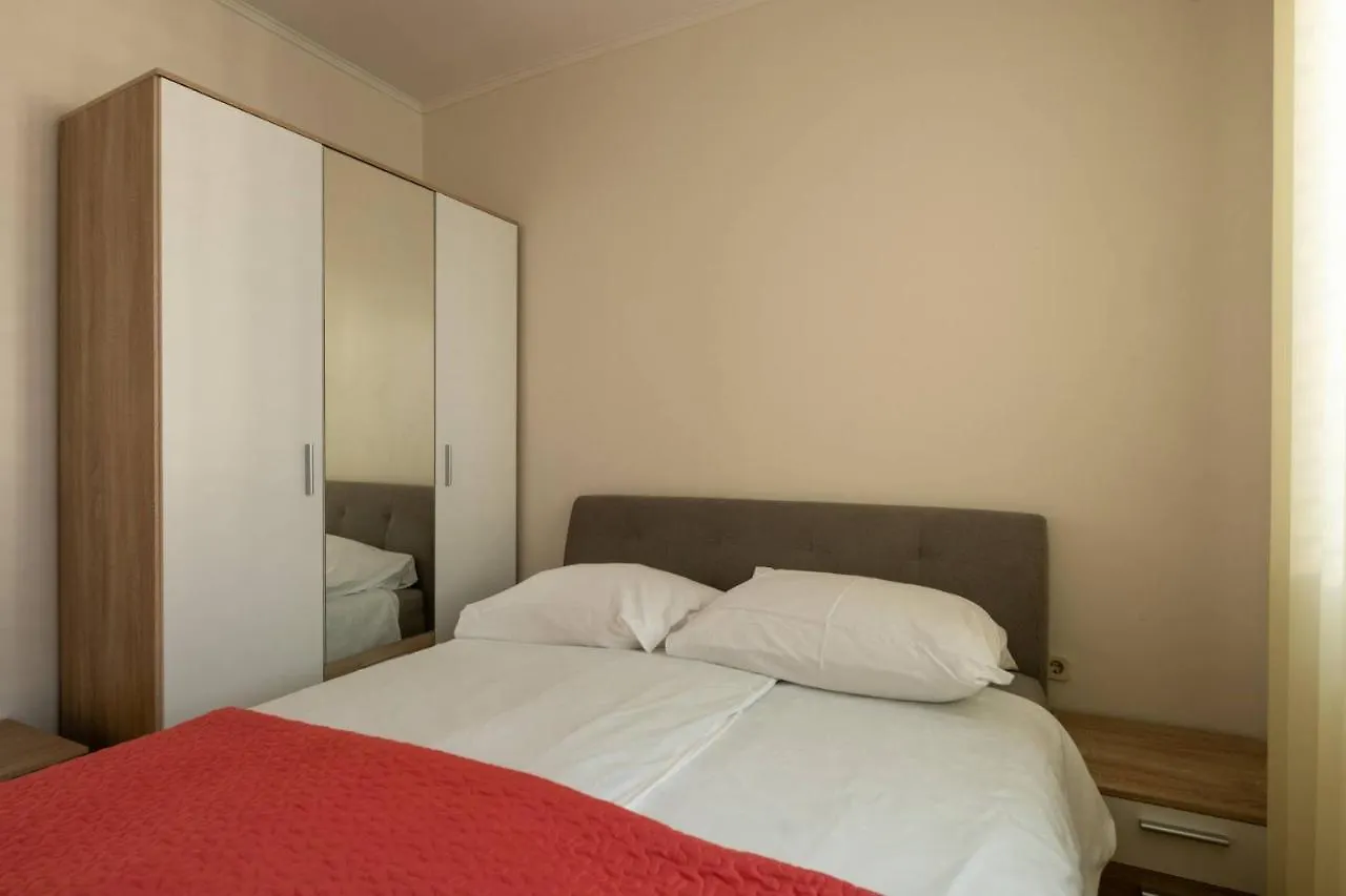 Apartments Donatella Pjescana Uvala